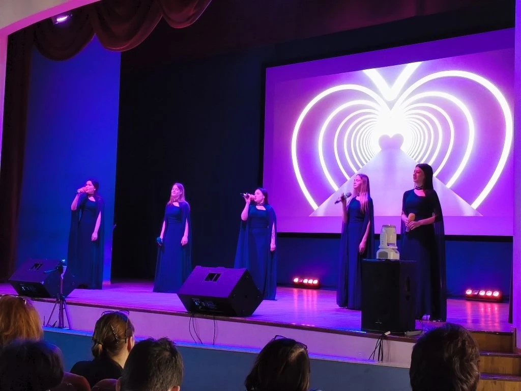 5. 95e1e4d7-1531-4285-b549-cabf163351b5.jpg